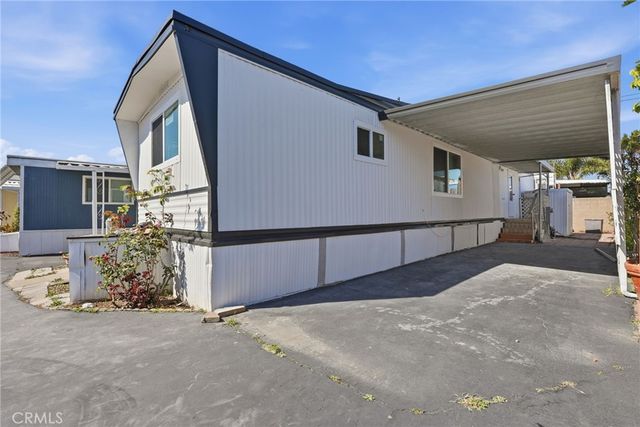 1660 Whittier Ave Spc 29 29, Costa Mesa, CA 92627