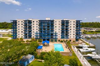 4425 Arendell Street 102, Morehead City, NC 28557