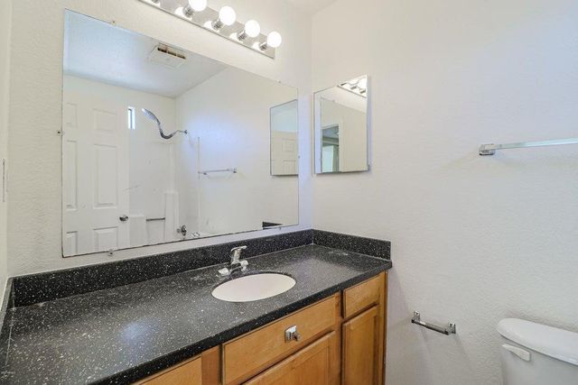 1336 E MOUNTAIN VIEW Road 105, Phoenix, AZ 85020