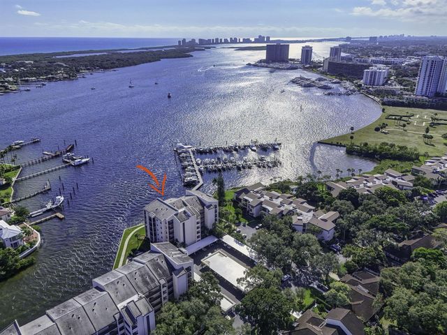11390 Twelve Oaks Way 420, North Palm Beach, FL 33408