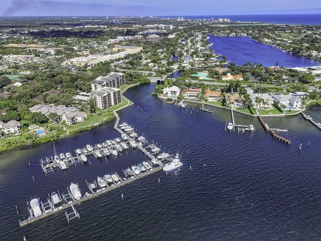 11390 Twelve Oaks Way 420, North Palm Beach, FL 33408