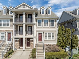 1111 BEAVER Run, Troy, MI 48083