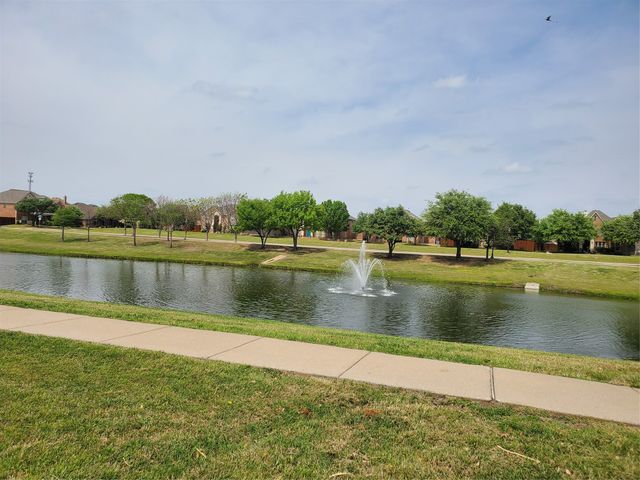 12567 Hawk Creek Drive, Frisco, TX 75033