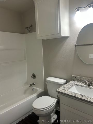 1211 Four Seasons Drive, Durant, OK 74701