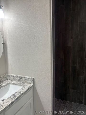 1211 Four Seasons Drive, Durant, OK 74701