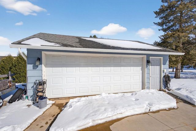 825 METOMEN STREET, Ripon, WI 54971