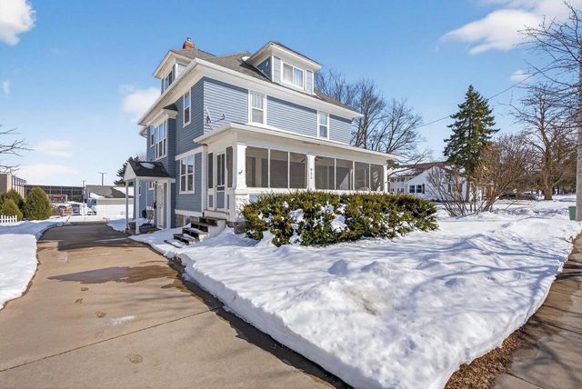 825 METOMEN STREET, Ripon, WI 54971