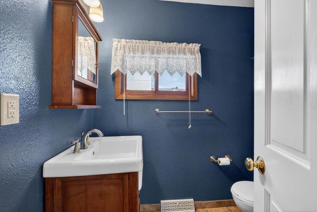 825 METOMEN STREET, Ripon, WI 54971