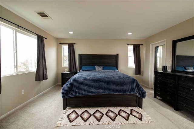 9427 Lemona Avenue 20, North Hills, CA 91343