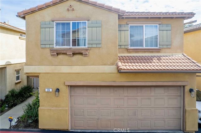 9427 Lemona Avenue 20, North Hills, CA 91343