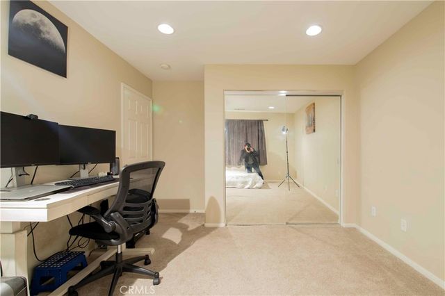 9427 Lemona Avenue 20, North Hills, CA 91343