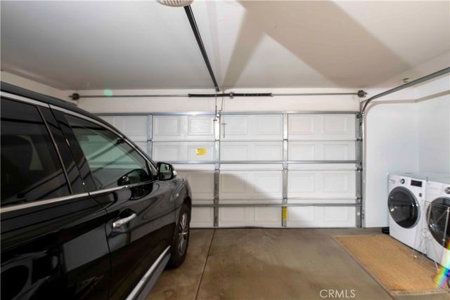 9427 Lemona Avenue 20, North Hills, CA 91343