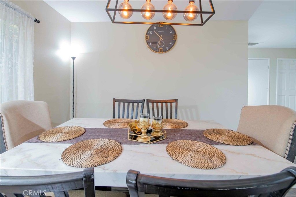 Image 14 of property listing at 9427 Lemona Avenue 20, Northridge, CA 91343