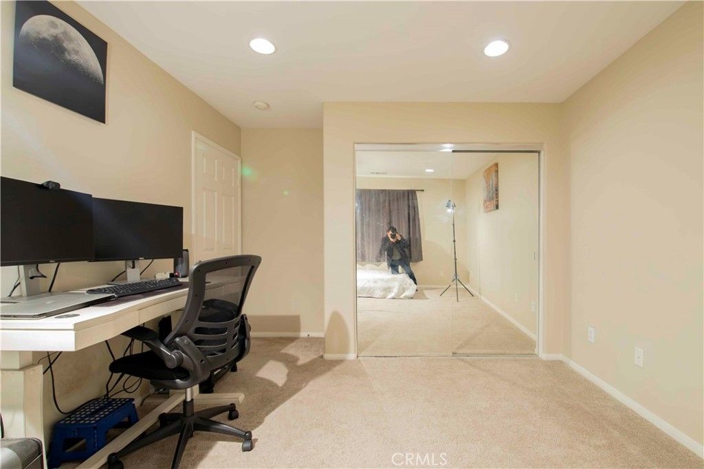 Image 46 of property listing at 9427 Lemona Avenue 20, Northridge, CA 91343