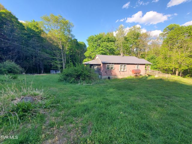 190 Big Cove Creek Road, Roan Mountain, TN 37687