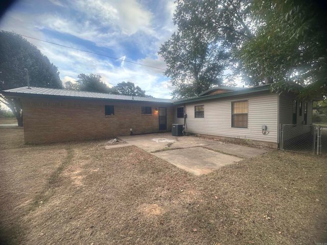 1500 Carolyn Street, Jacksonville, AR 72076