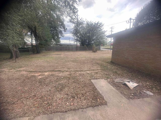 1500 Carolyn Street, Jacksonville, AR 72076