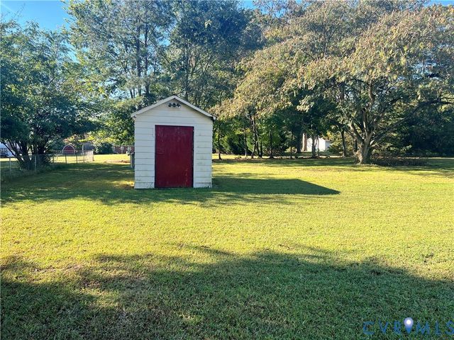 25517 Grant Ave, North Dinwiddie, VA 23803