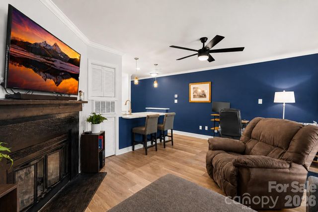 244 S Cedar Street 3, Charlotte, NC 28202