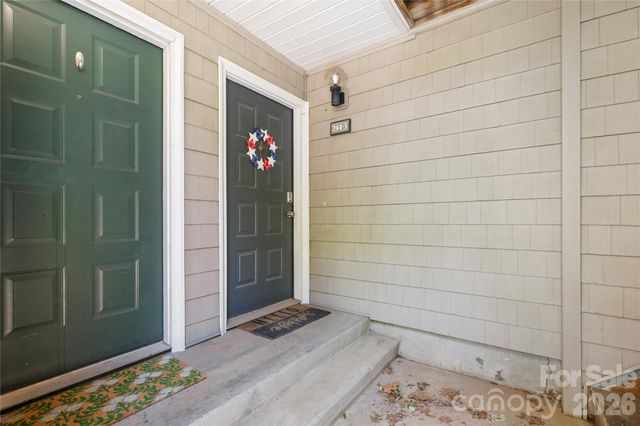 244 S Cedar Street 3, Charlotte, NC 28202