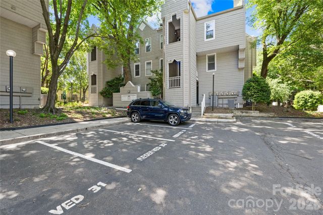 244 S Cedar Street 3, Charlotte, NC 28202