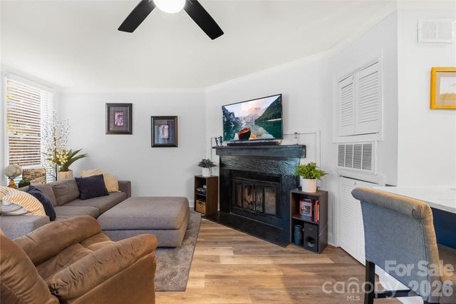 244 S Cedar Street 3, Charlotte, NC 28202