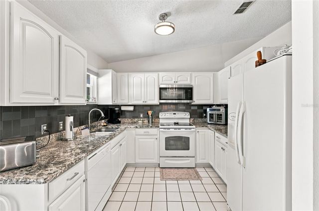 133 REBECCA DRIVE NE, Winter Haven, FL 33881