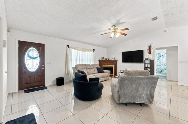 133 REBECCA DRIVE NE, Winter Haven, FL 33881