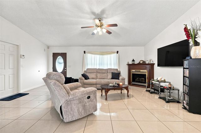 133 REBECCA DRIVE NE, Winter Haven, FL 33881