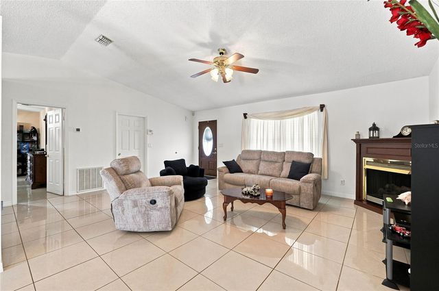133 REBECCA DRIVE NE, Winter Haven, FL 33881