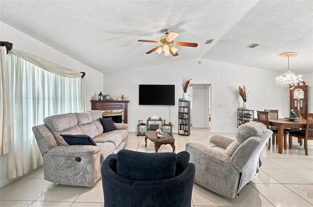 133 REBECCA DRIVE NE, Winter Haven, FL 33881