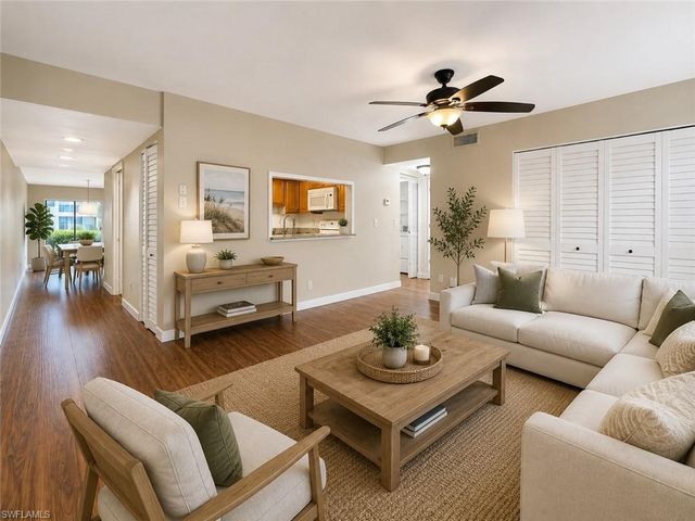 6979 Winkler RD 317, Fort Myers, FL 33919
