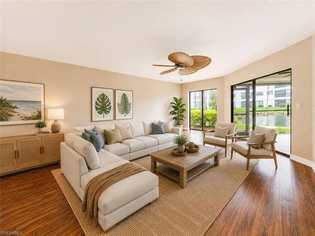 6979 Winkler RD 317, Fort Myers, FL 33919