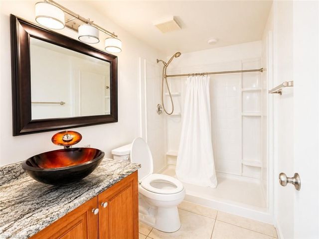 6979 Winkler RD 317, Fort Myers, FL 33919