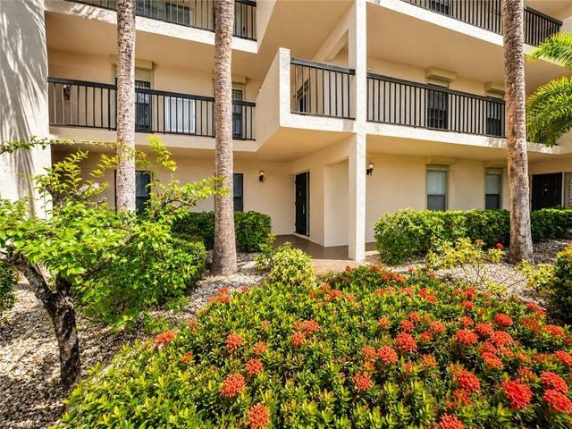 6979 Winkler RD 317, Fort Myers, FL 33919
