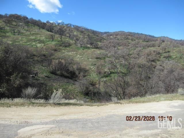 400 Owls Clover Rd, Caliente, CA 93518