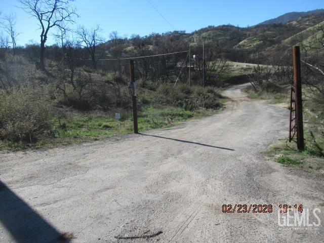 400 Owls Clover Rd, Caliente, CA 93518