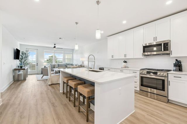 277 N The Grove Drive 334, Miramar Beach, FL 32550