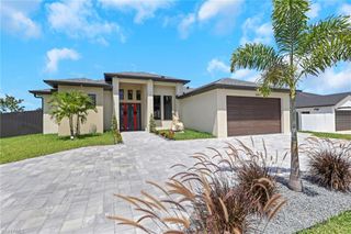 303 Nicholas PKWY E, Cape Coral, FL 33990