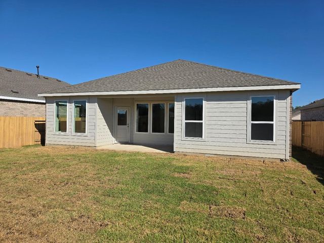 1743 Magnolia Jade Court, Crosby, TX 77532