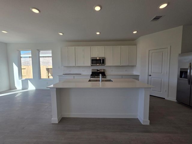 1743 Magnolia Jade Court, Crosby, TX 77532