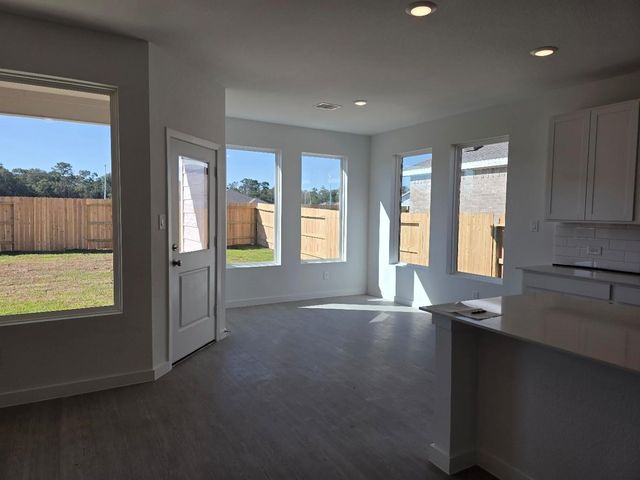 1743 Magnolia Jade Court, Crosby, TX 77532