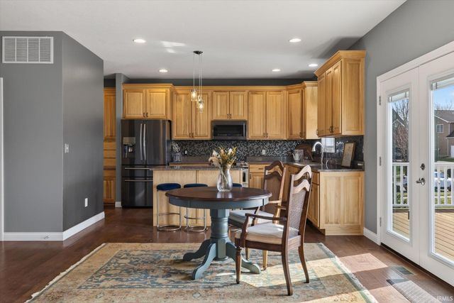 1621 W Dove Drive, Bloomington, IN 47403