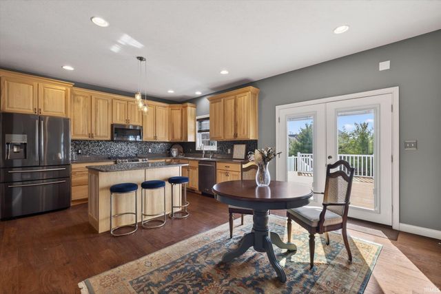 1621 W Dove Drive, Bloomington, IN 47403