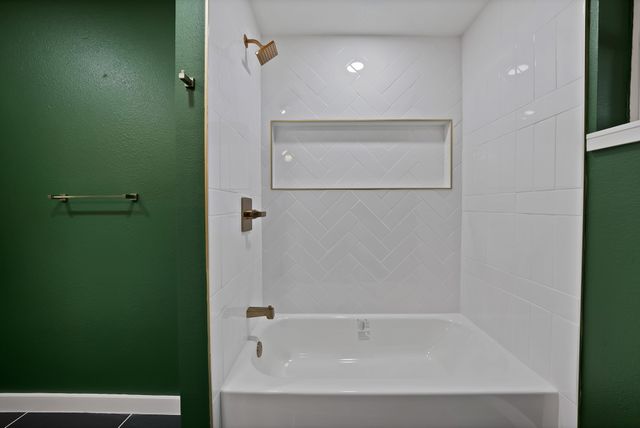 6617 Sabrosa Court W, Fort Worth, TX 76133