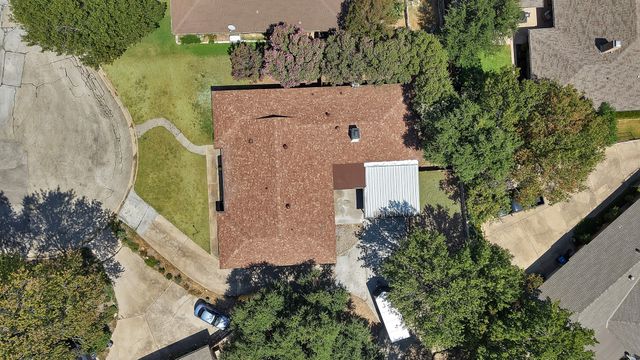 6617 Sabrosa Court W, Fort Worth, TX 76133