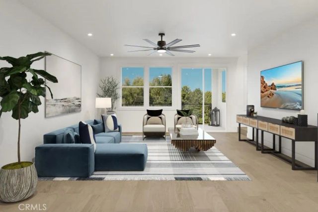 136 Palisades, Irvine, CA 92618