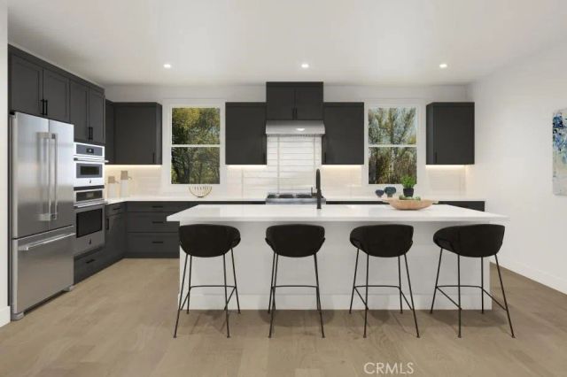 136 Palisades, Irvine, CA 92618