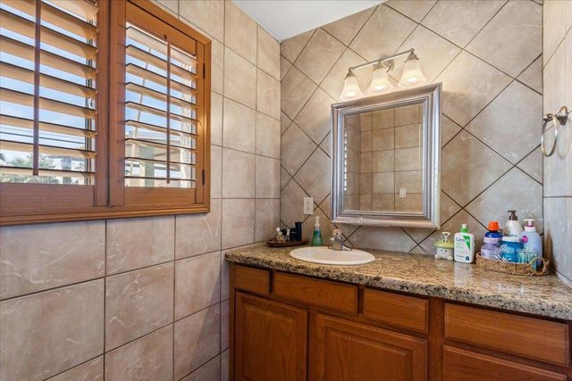 535 W 19th Street, Tempe, AZ 85281