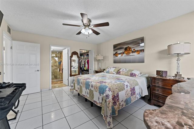 605 NW 72nd Ave 406, Miami, FL 33126